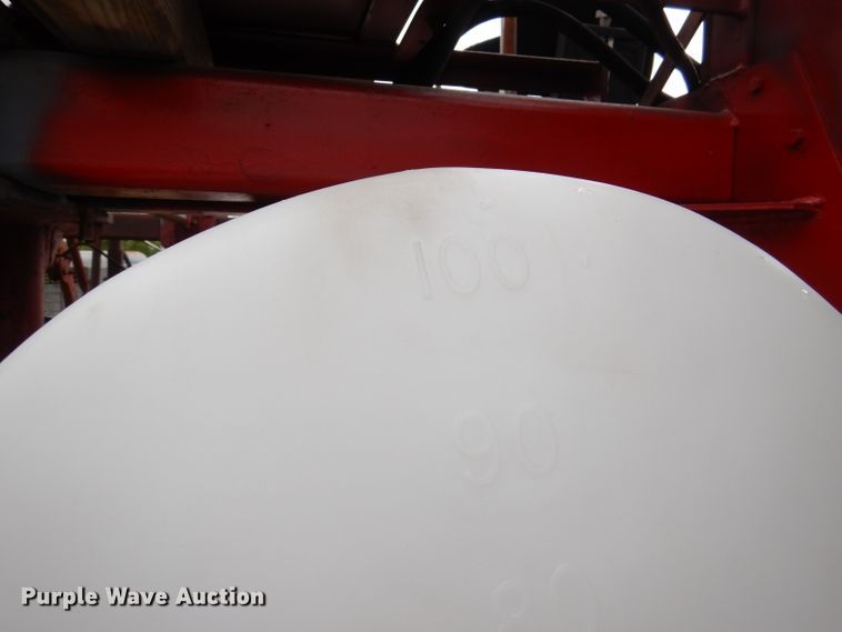 image for item DL8173 Hagie 470  Hi-Tractor sprayer