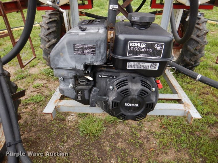 image for item DL8173 Hagie 470  Hi-Tractor sprayer