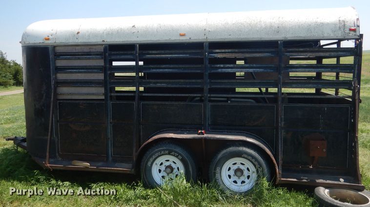 image for item FI9117 Circle H  livestock trailer