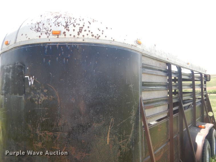 image for item FI9117 Circle H  livestock trailer