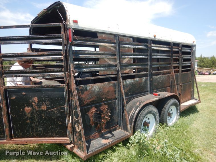 image for item FI9117 Circle H  livestock trailer