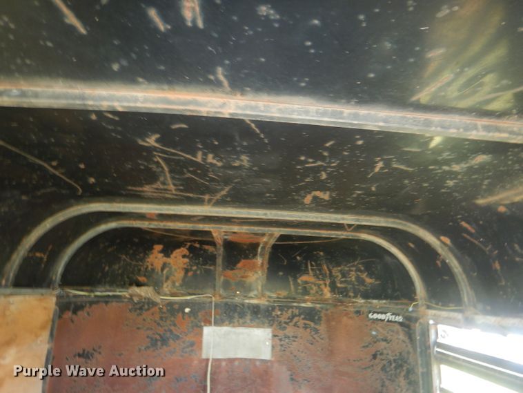 image for item FI9117 Circle H  livestock trailer