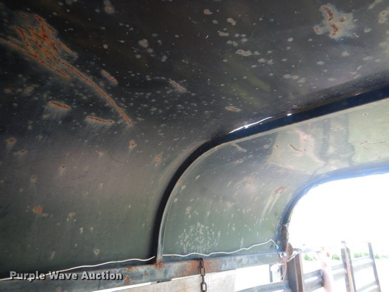 image for item FI9117 Circle H  livestock trailer