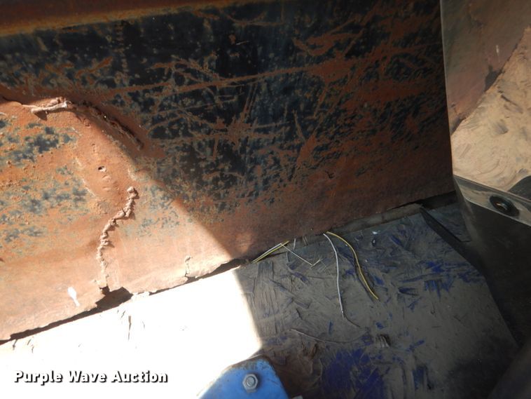 image for item FI9117 Circle H  livestock trailer