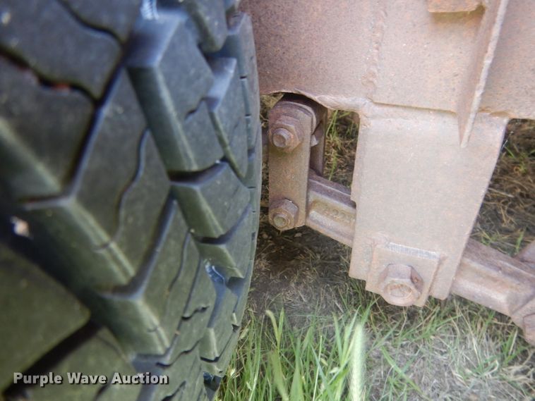 image for item FI9117 Circle H  livestock trailer