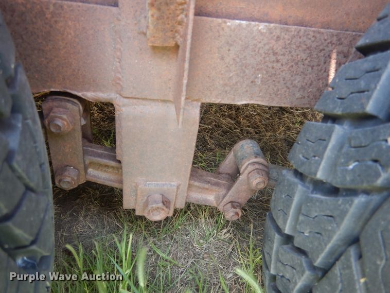 image for item FI9117 Circle H  livestock trailer