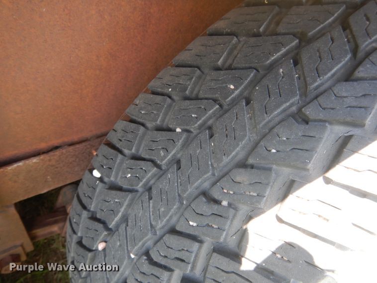 image for item FI9117 Circle H  livestock trailer