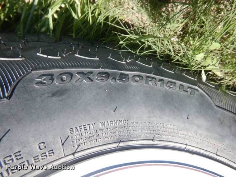 image for item FI9117 Circle H  livestock trailer