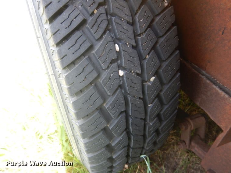 image for item FI9117 Circle H  livestock trailer