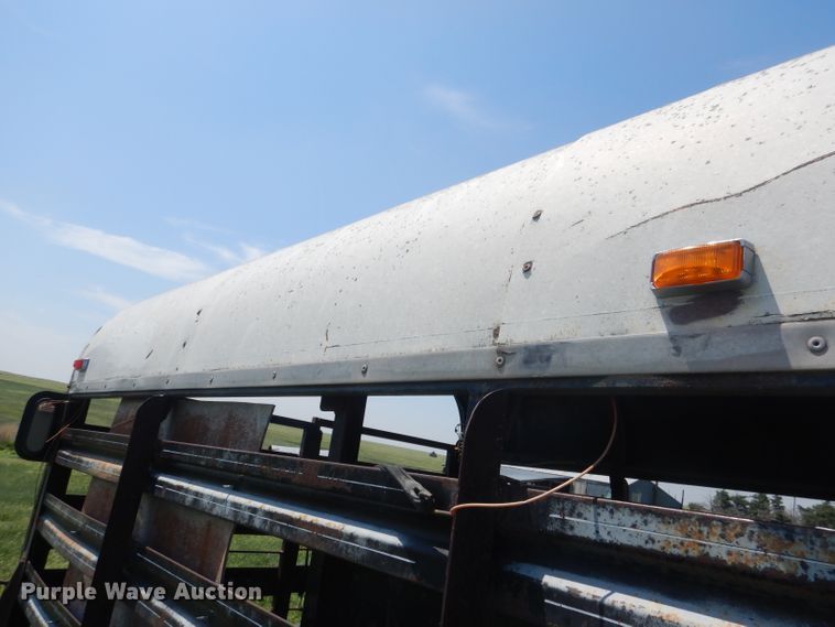 image for item FI9117 Circle H  livestock trailer