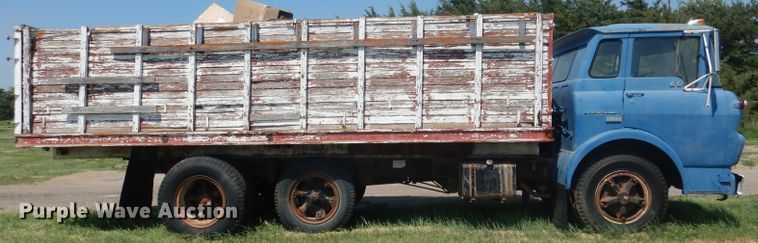 image for item FI9118 1973 Chevrolet  grain truck