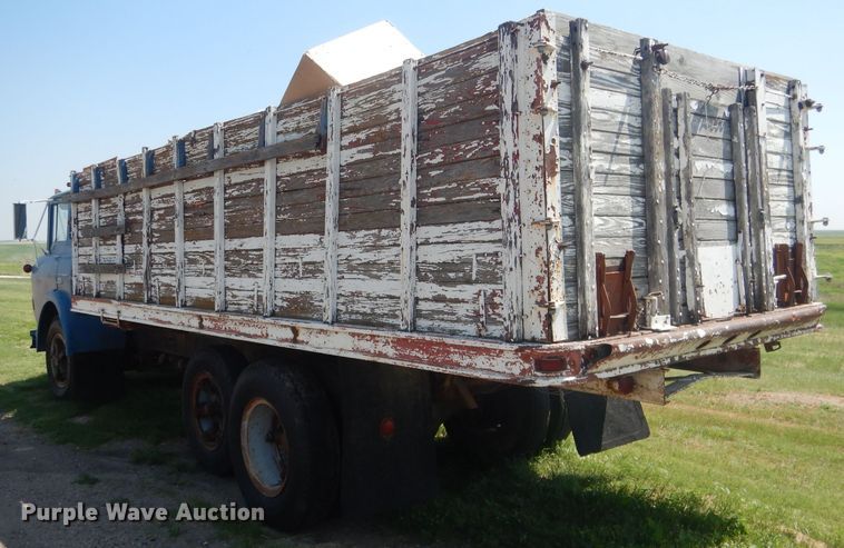 image for item FI9118 1973 Chevrolet  grain truck