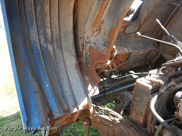 image for item FI9118 1973 Chevrolet  grain truck