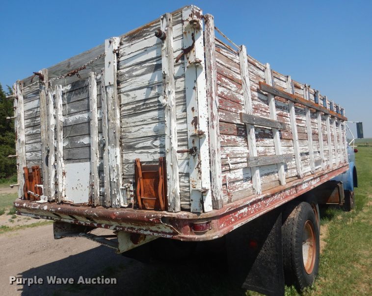 image for item FI9118 1973 Chevrolet  grain truck