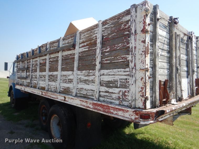 image for item FI9118 1973 Chevrolet  grain truck