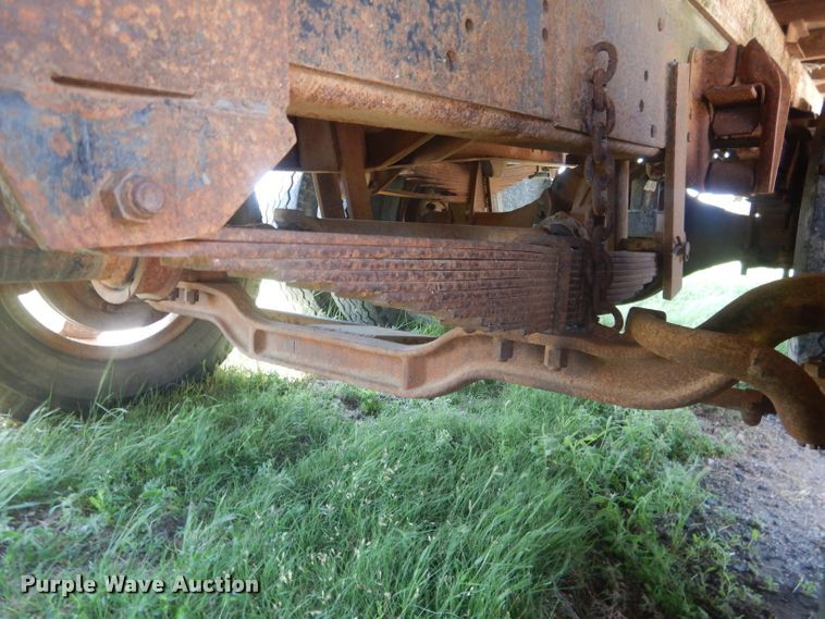 image for item FI9118 1973 Chevrolet  grain truck