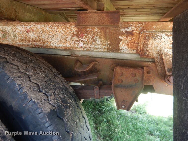 image for item FI9118 1973 Chevrolet  grain truck