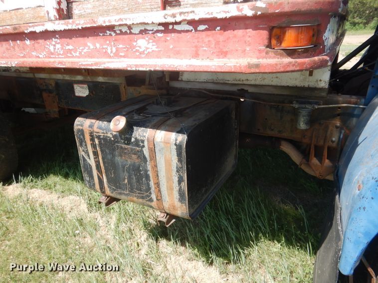 image for item FI9118 1973 Chevrolet  grain truck