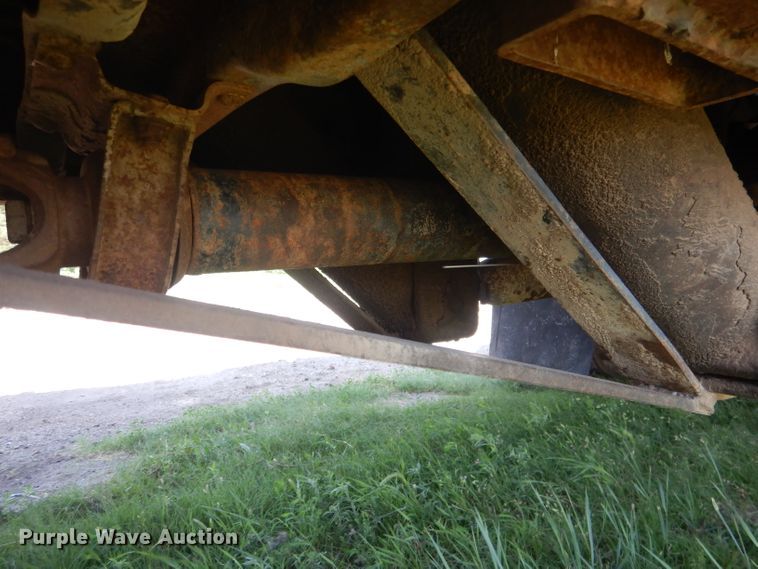 image for item FI9118 1973 Chevrolet  grain truck