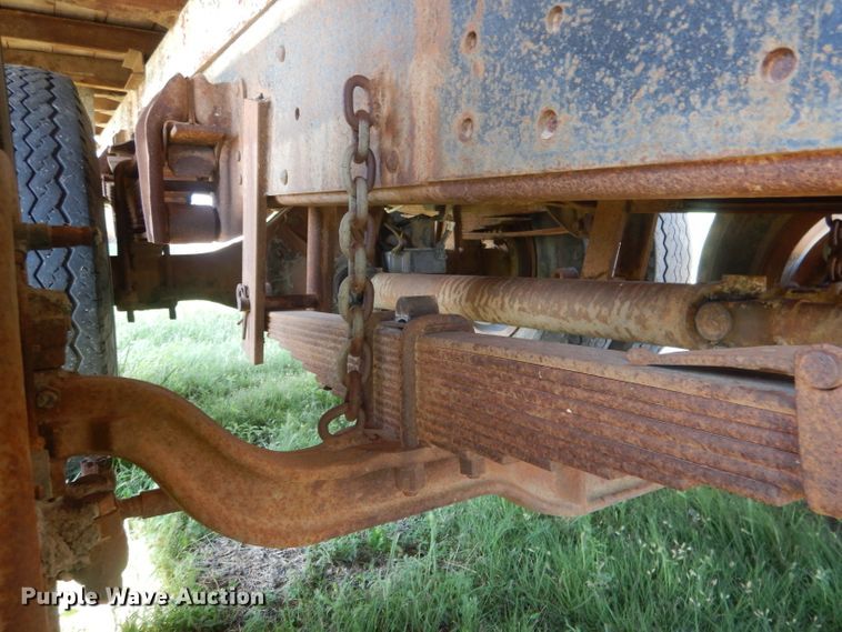 image for item FI9118 1973 Chevrolet  grain truck