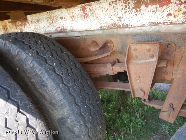 image for item FI9118 1973 Chevrolet  grain truck