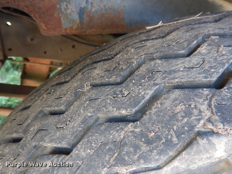 image for item FI9118 1973 Chevrolet  grain truck