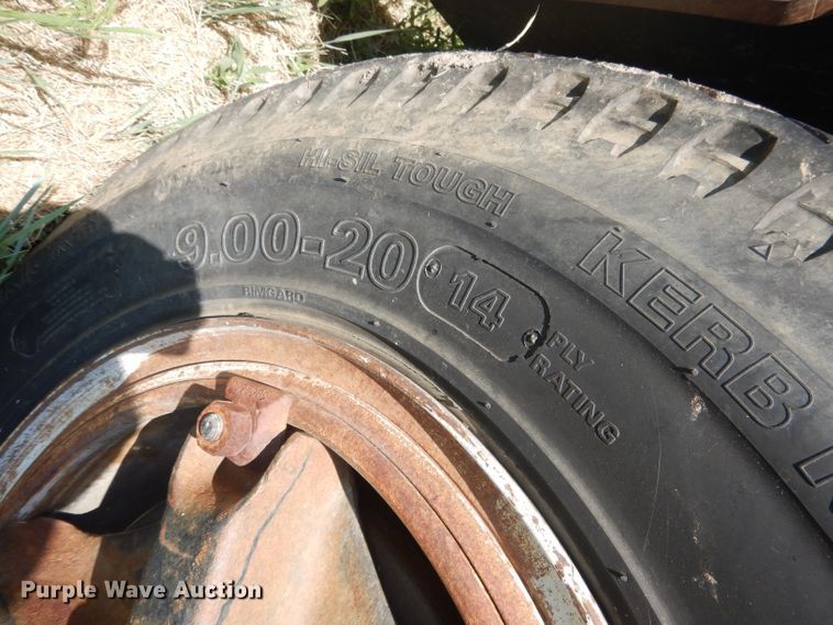 image for item FI9118 1973 Chevrolet  grain truck