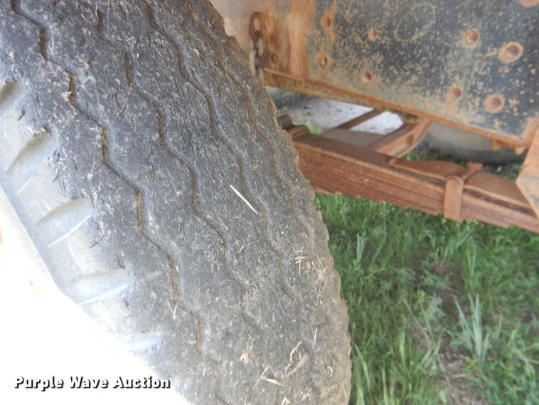 image for item FI9118 1973 Chevrolet  grain truck