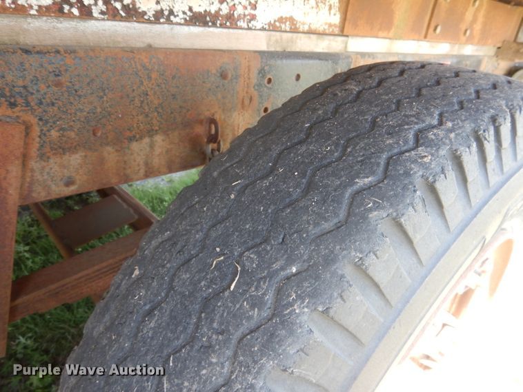 image for item FI9118 1973 Chevrolet  grain truck