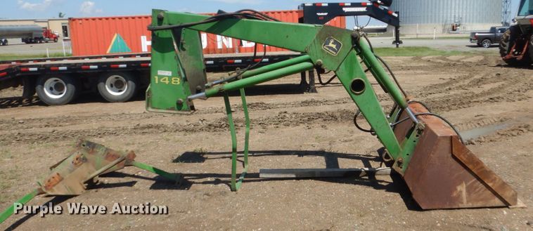 image for item HI9771 John Deere 148  loader