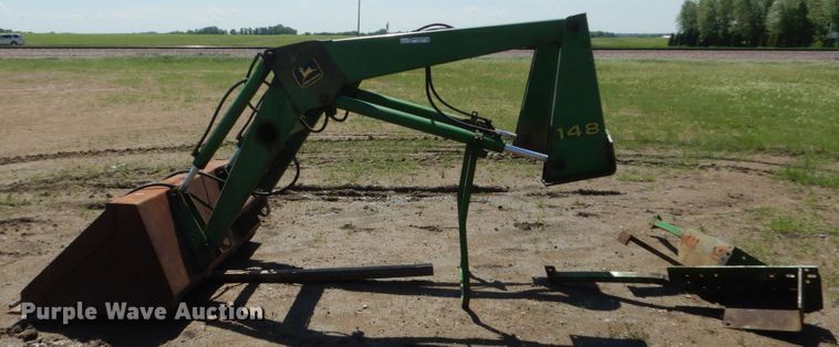 image for item HI9771 John Deere 148  loader