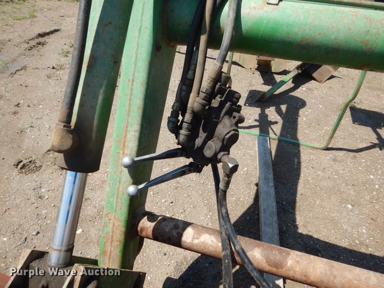 image for item HI9771 John Deere 148  loader