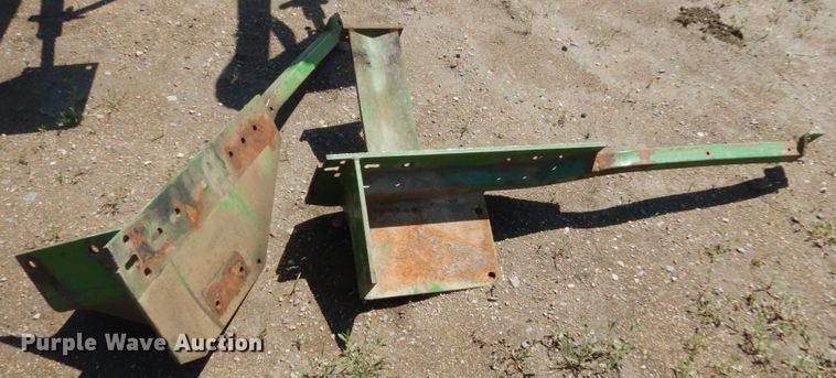 image for item HI9771 John Deere 148  loader