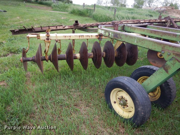 image for item HI9795 John Deere T0310  disk