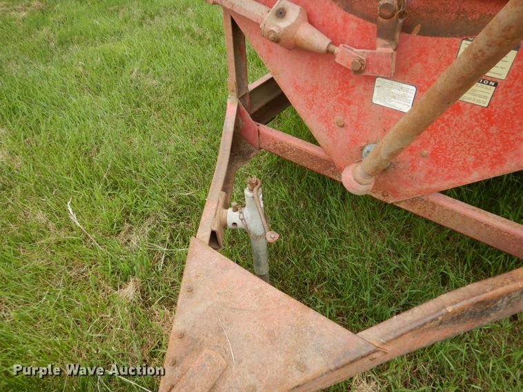 image for item HI9797 Feed wagon