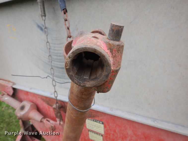 image for item HI9797 Feed wagon