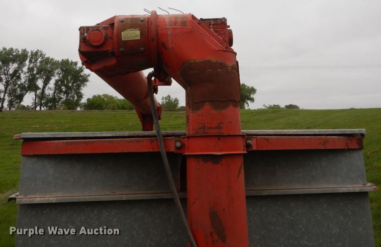 image for item HI9797 Feed wagon