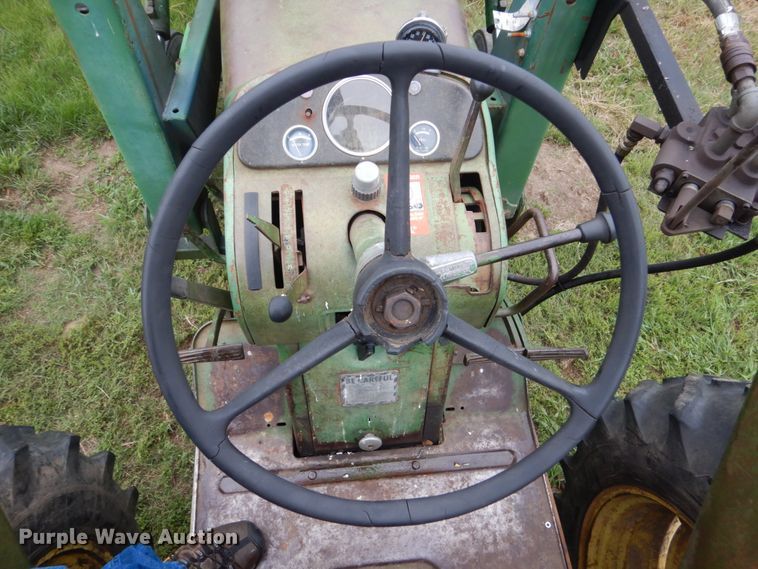 image for item HI9798 John Deere 3010  tractor