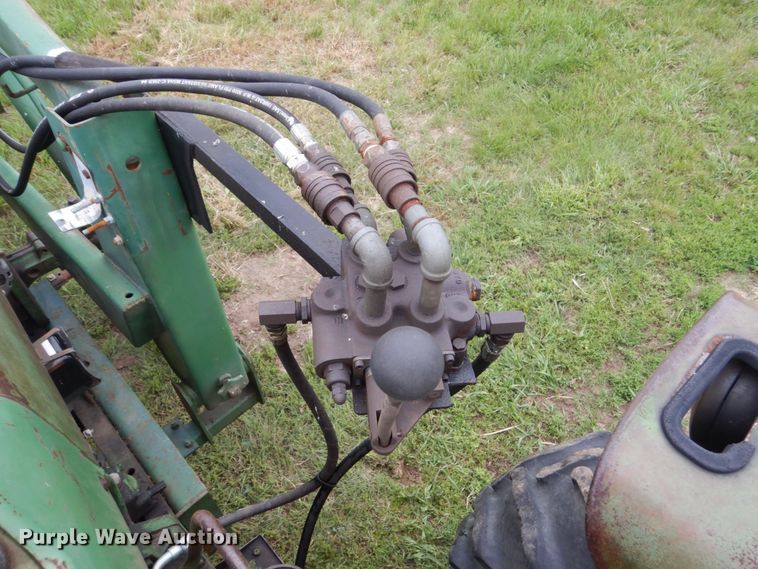 image for item HI9798 John Deere 3010  tractor