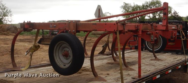 image for item HI9799 Massey Ferguson MF129  field cultivator