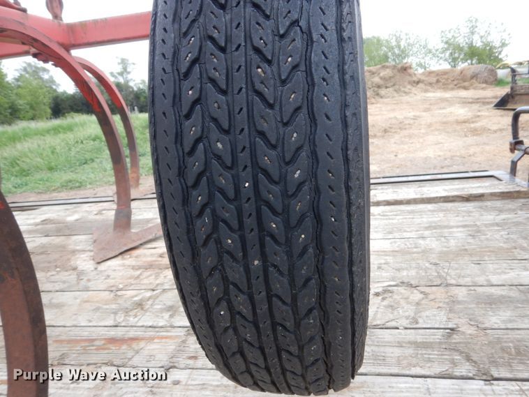 image for item HI9799 Massey Ferguson MF129  field cultivator