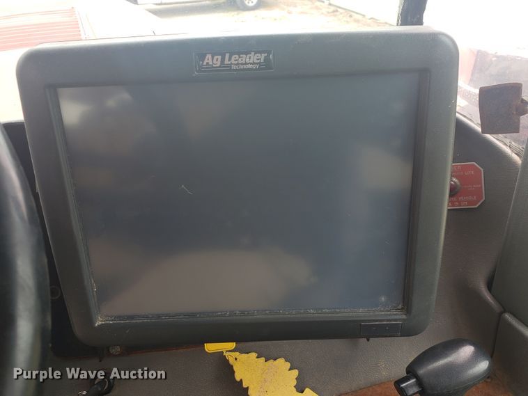 image for item HO9489 Case IH FLX3300B  applicator