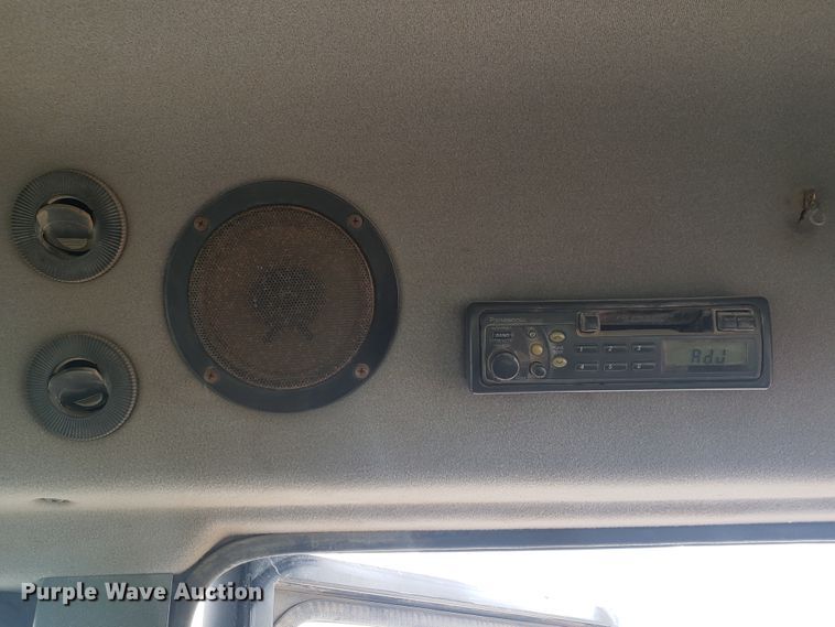 image for item HO9489 Case IH FLX3300B  applicator