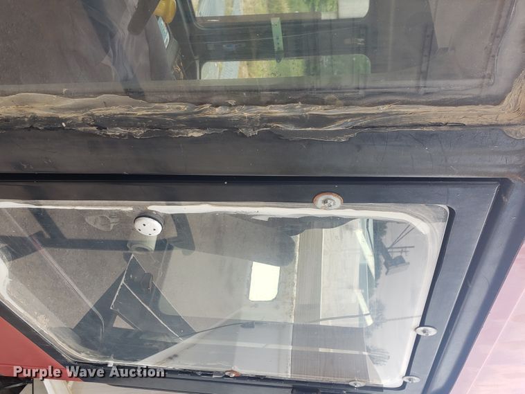 image for item HO9489 Case IH FLX3300B  applicator