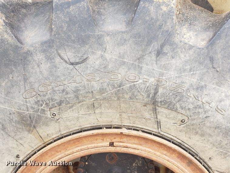 image for item HO9489 Case IH FLX3300B  applicator