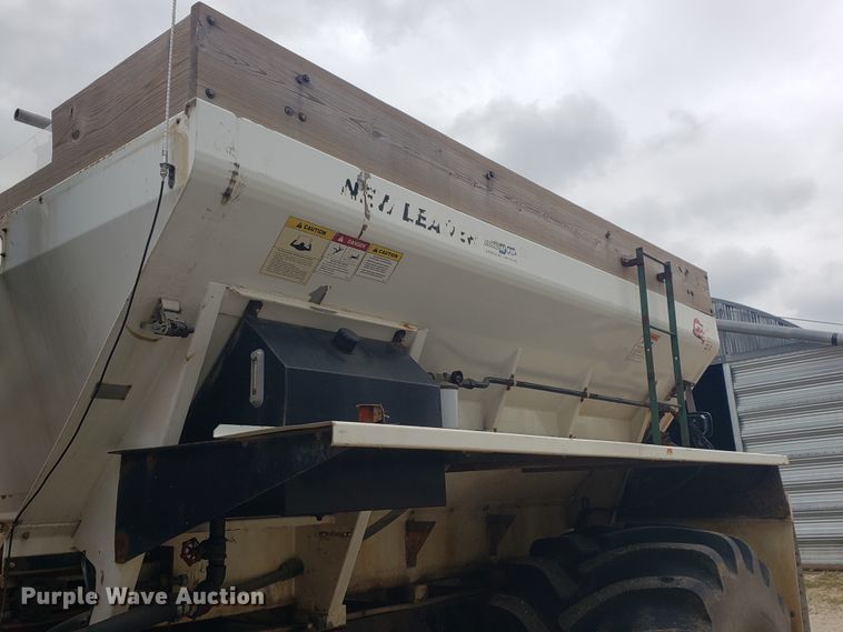 image for item HO9489 Case IH FLX3300B  applicator