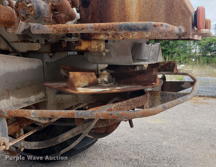 image for item HO9489 Case IH FLX3300B  applicator