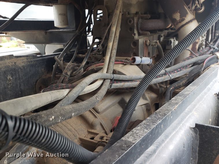 image for item HO9489 Case IH FLX3300B  applicator