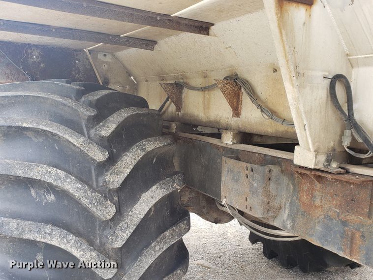 image for item HO9489 Case IH FLX3300B  applicator