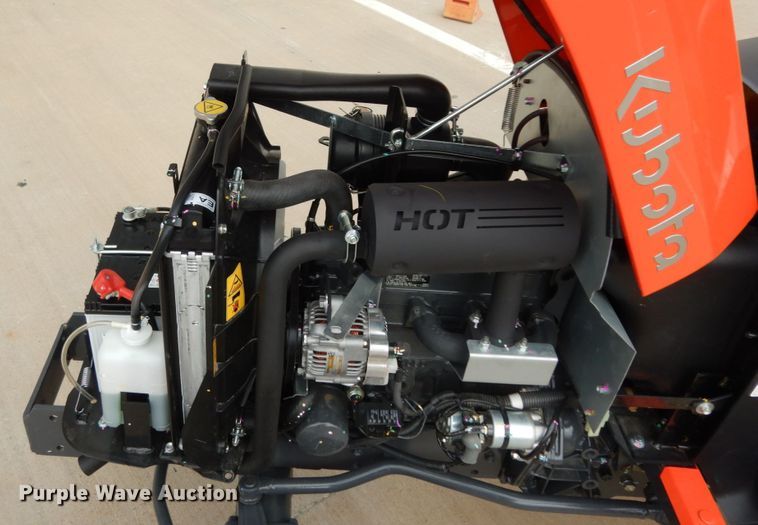 image for item HR9664 2019 Kubota B2401  MFWD tractor